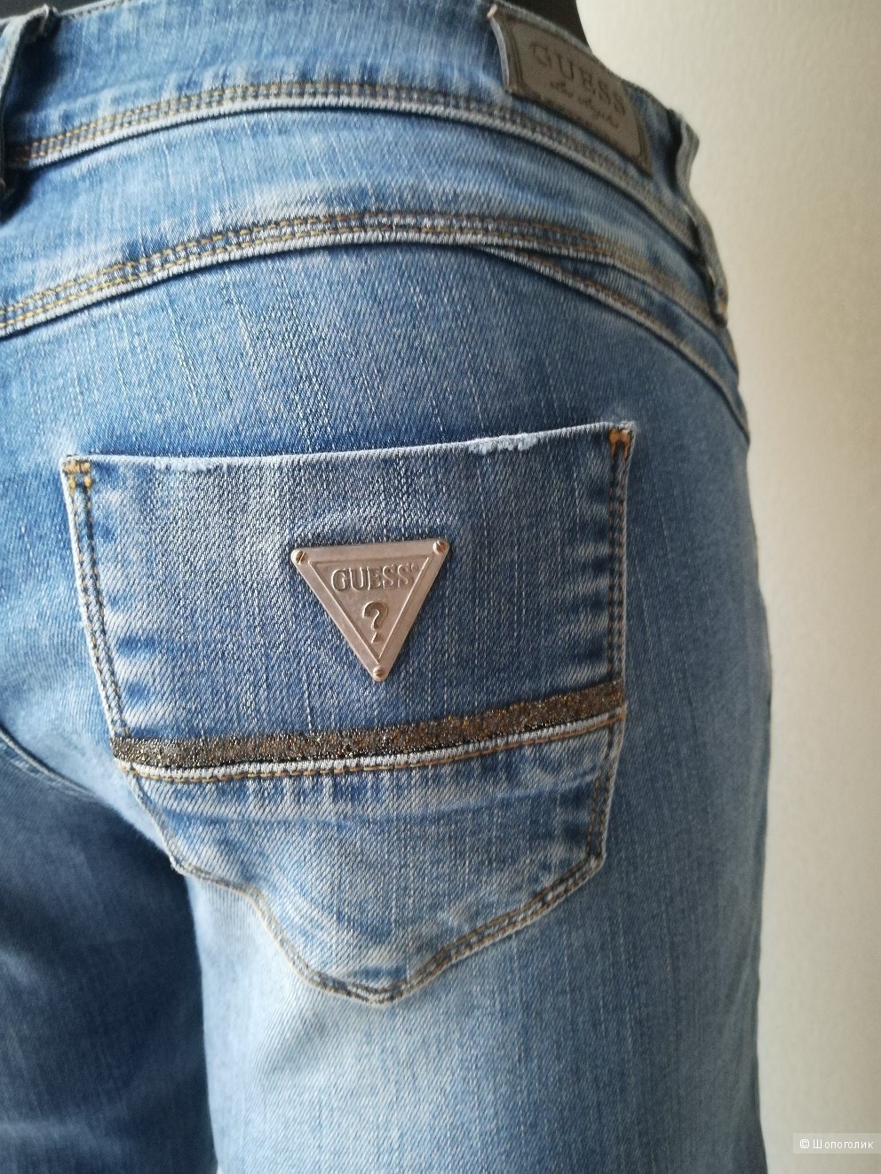 Джинсы Guess, размер 28