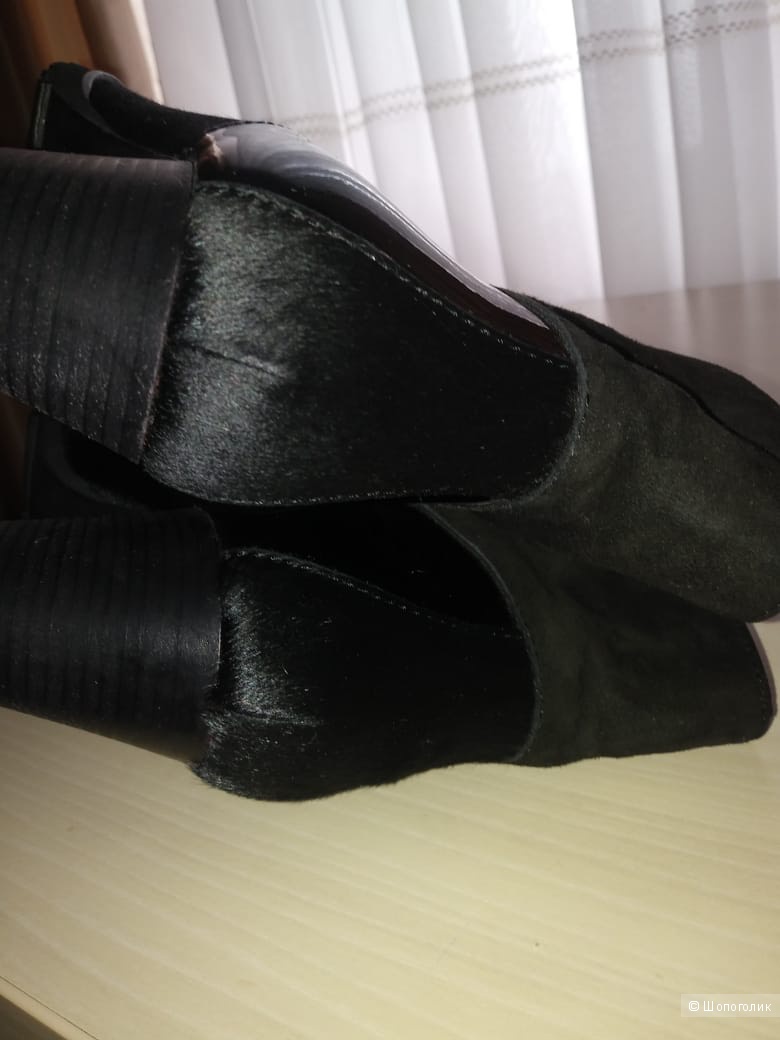 Ботильоны VIBRAM , размер 38-39