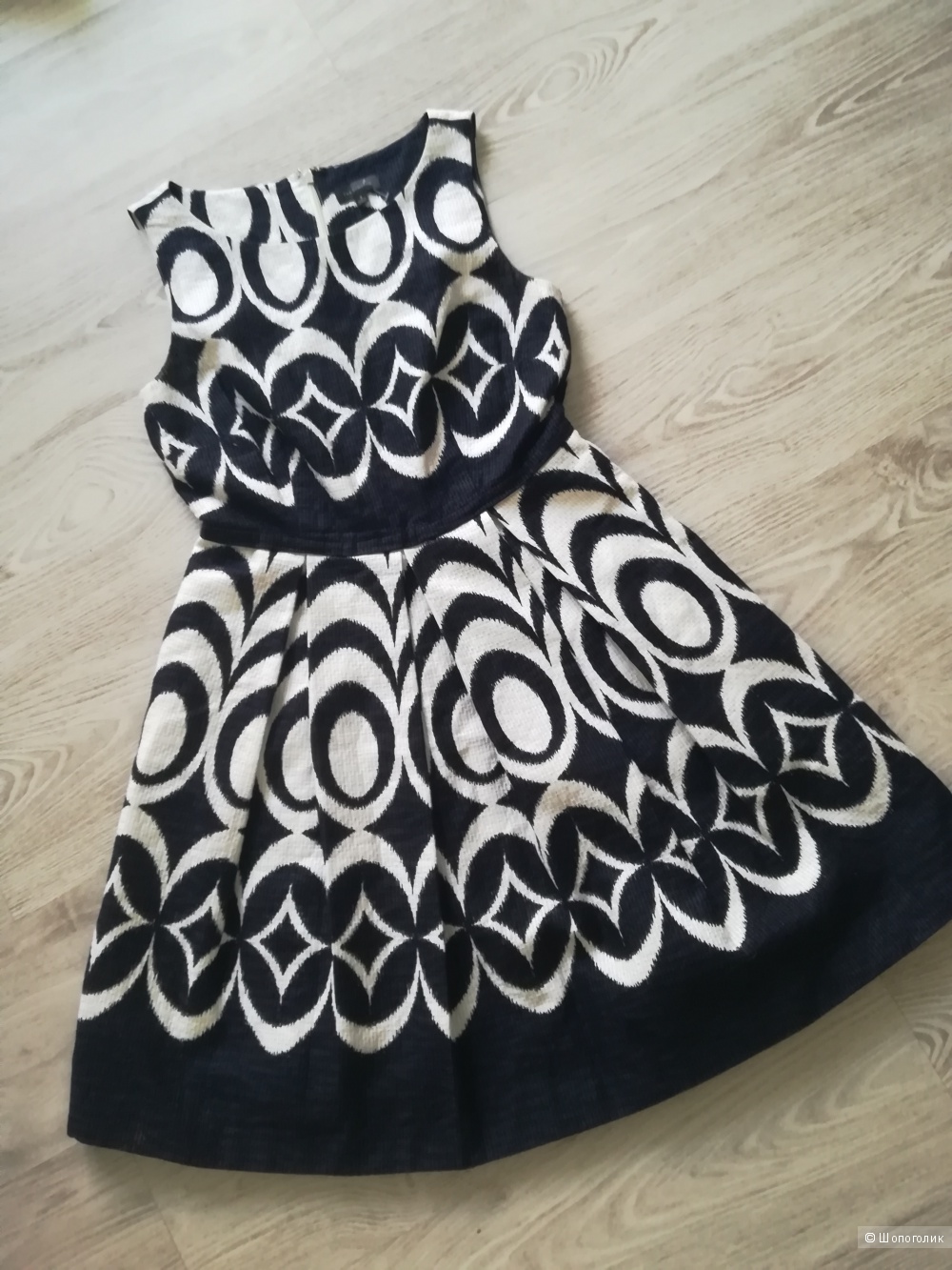 Платье the limited,размер 44