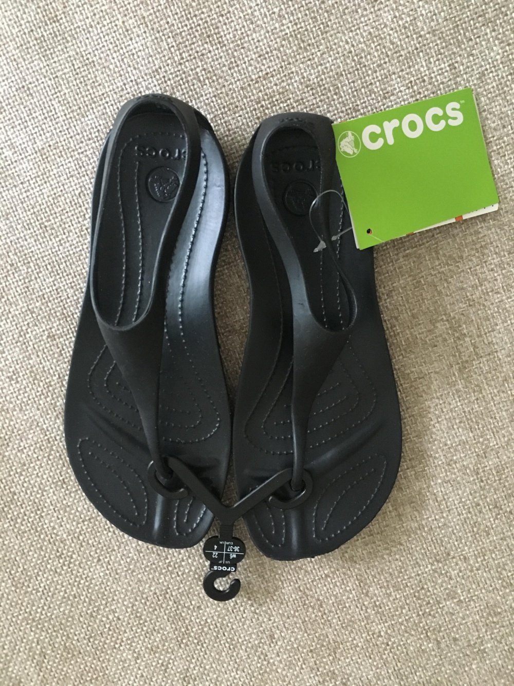 Сандалии Crocs Women's Sexi Flip, 6US