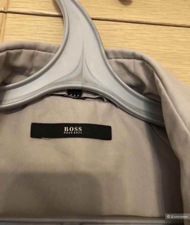 Плащ  Hugo Boss размер L  46-48