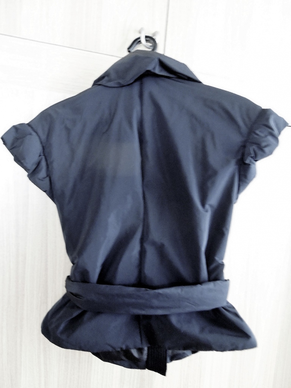 Жилетка на синтепоне "КираПластинина" 40-42-44 разм