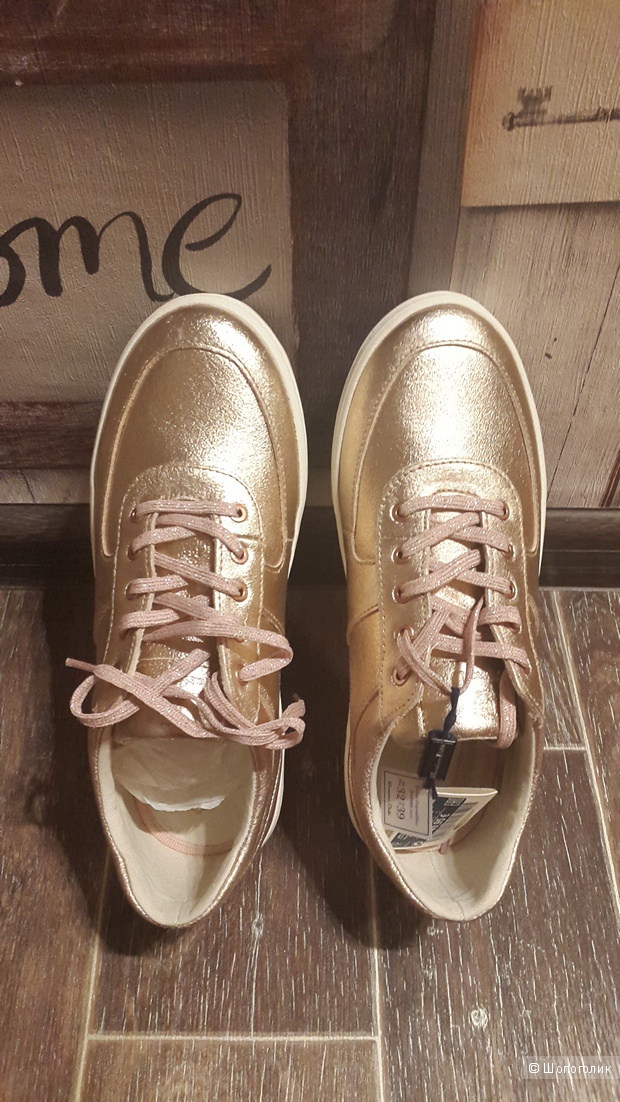 Кеды из металлизированной кожи  Massimo Dutti 38 разм.