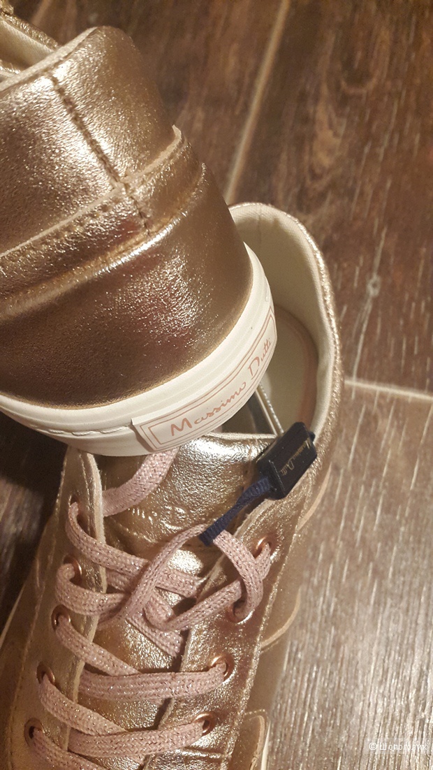 Кеды из металлизированной кожи  Massimo Dutti 38 разм.