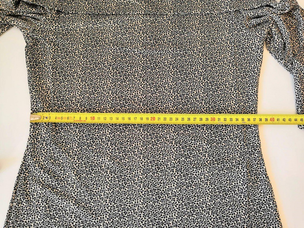 Топ с открытыми плечами H&M разм.М