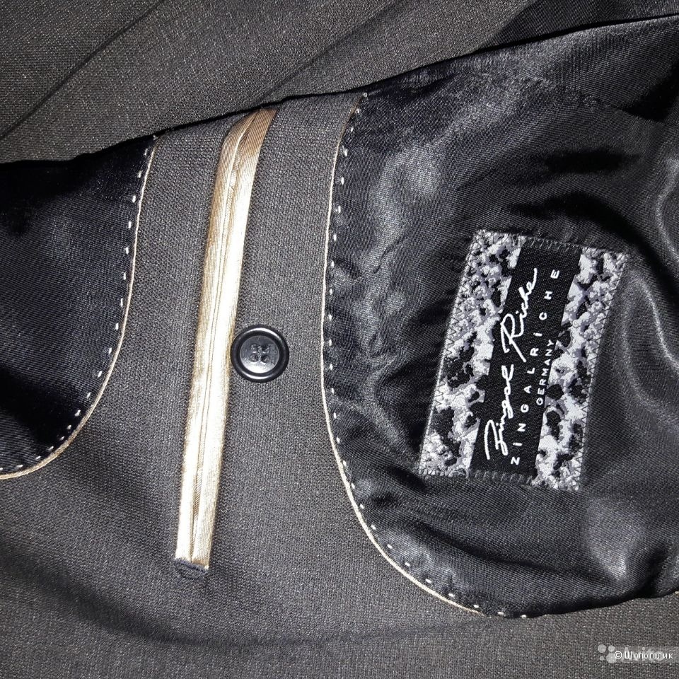 Костюм классический шерсть 100 процентная Zingal