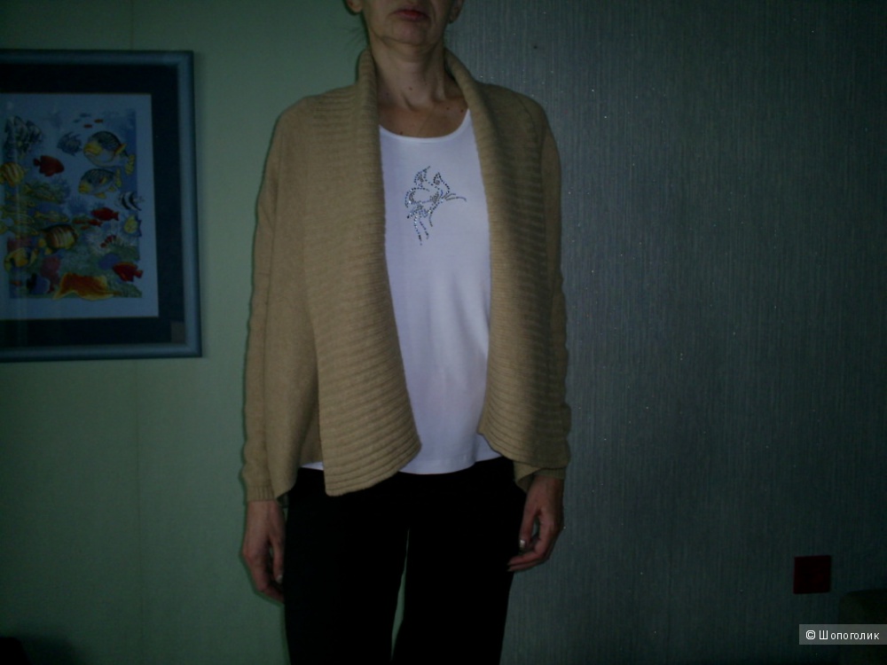 Кардиган-накидка от Massimo Dutti oversize.