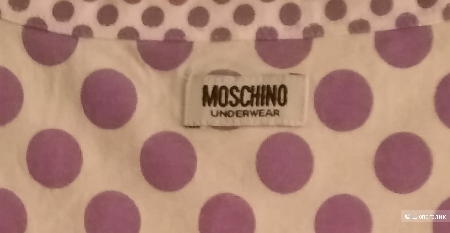 Футболка Moschino,  размер IT 46 на наш 46-48.