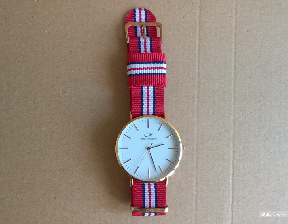 Часы женские Daniel Wellington