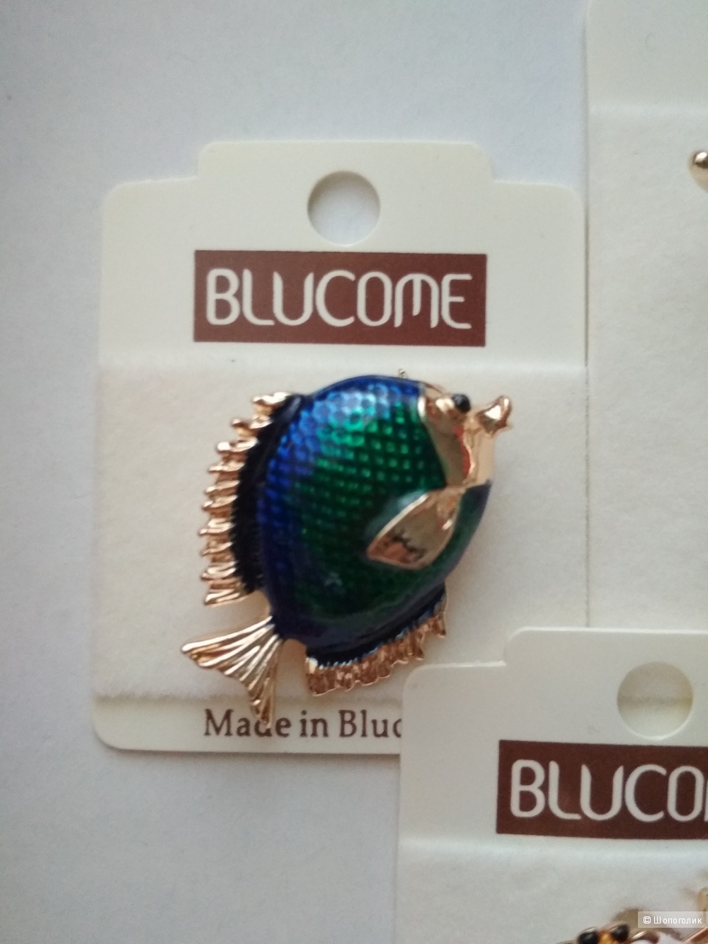 Набор брошей BLUCOME
