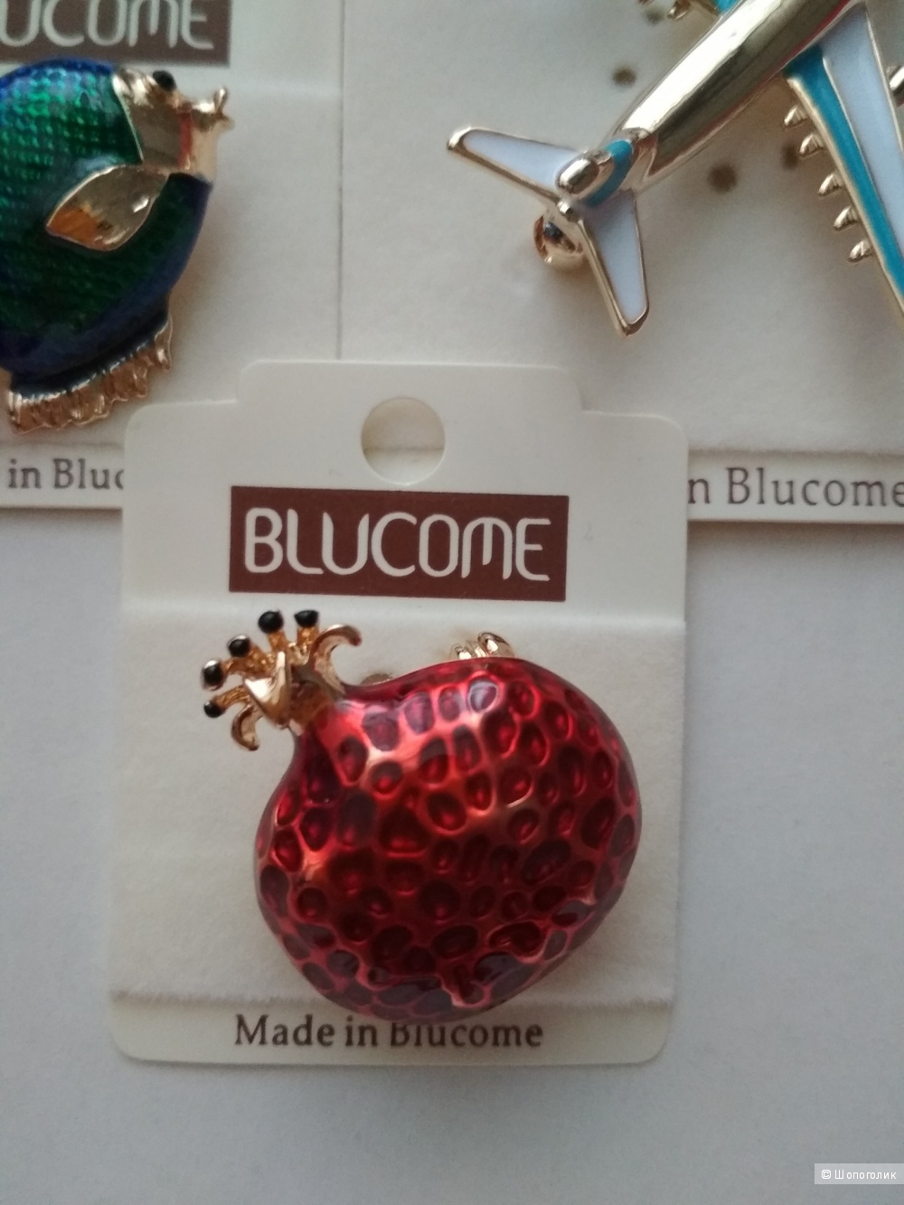 Набор брошей BLUCOME