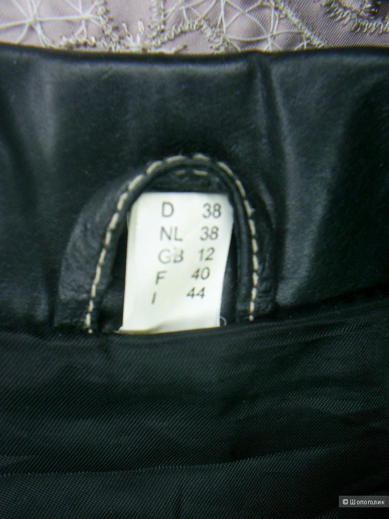Куртка Genuine Leather р 12 анг. на 46 русс.