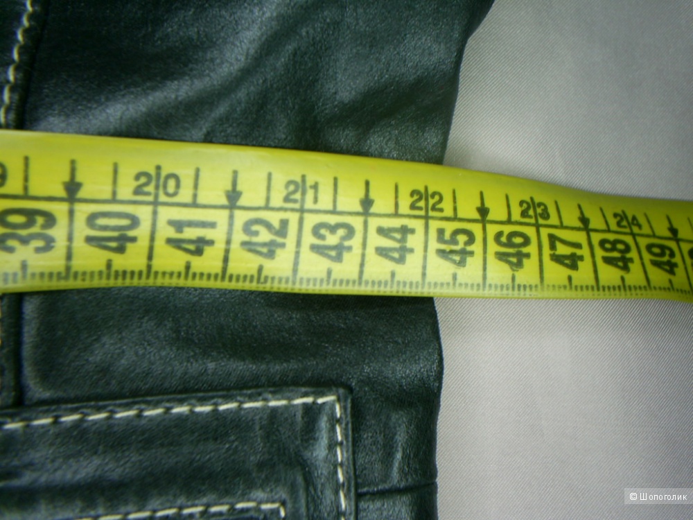 Куртка Genuine Leather р 12 анг. на 46 русс.