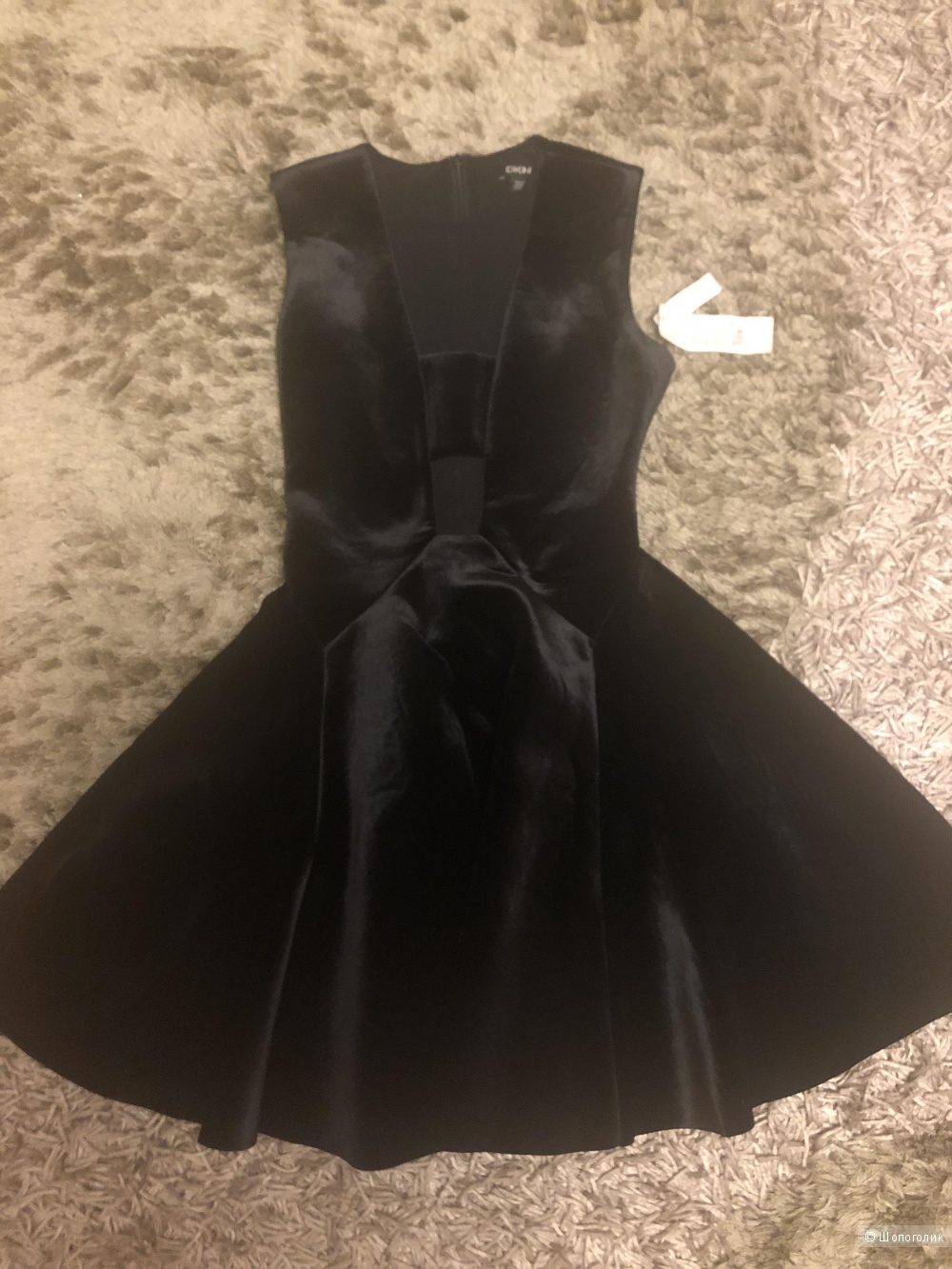 Платье DKNY. Размер 34(40-42)