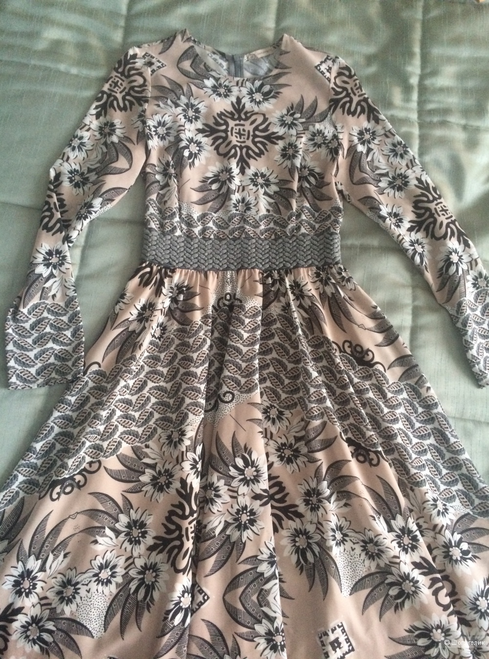 Платье Serginnetti, 40-42