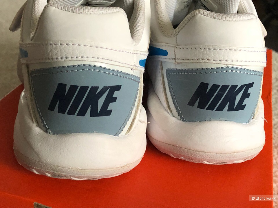 Кроссовки NIKE размер 31