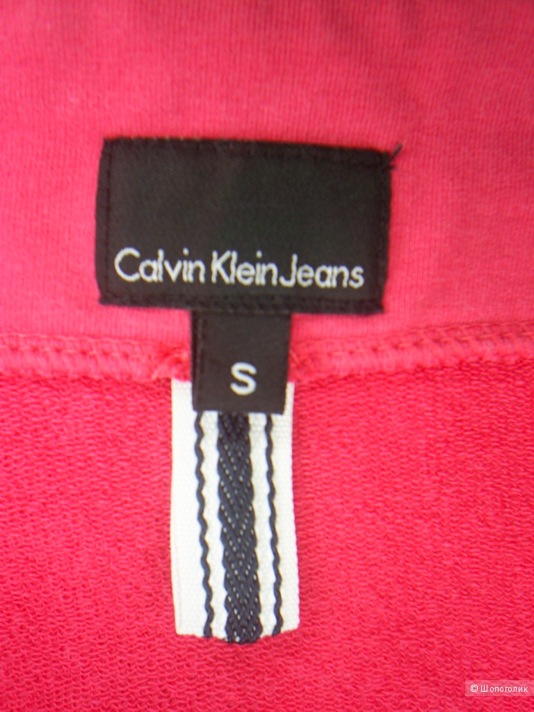 Топ от Calvin Klein Jeans p.S на 42-44 русс.