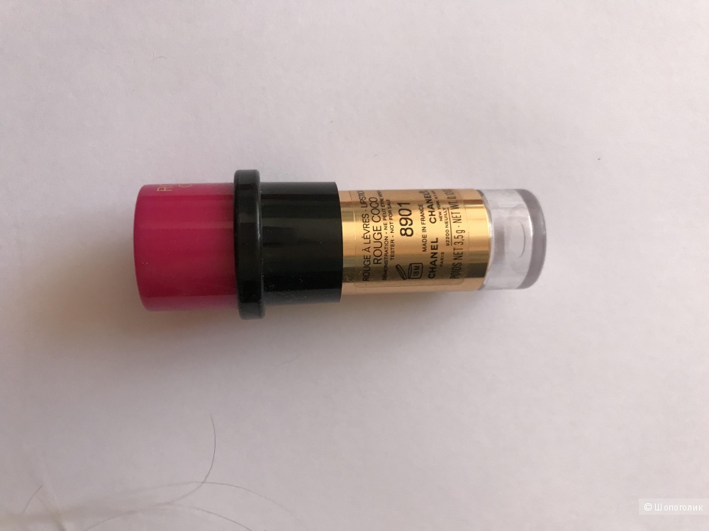 Помада увлажняющая Chanel Coco Rouge, 450.
