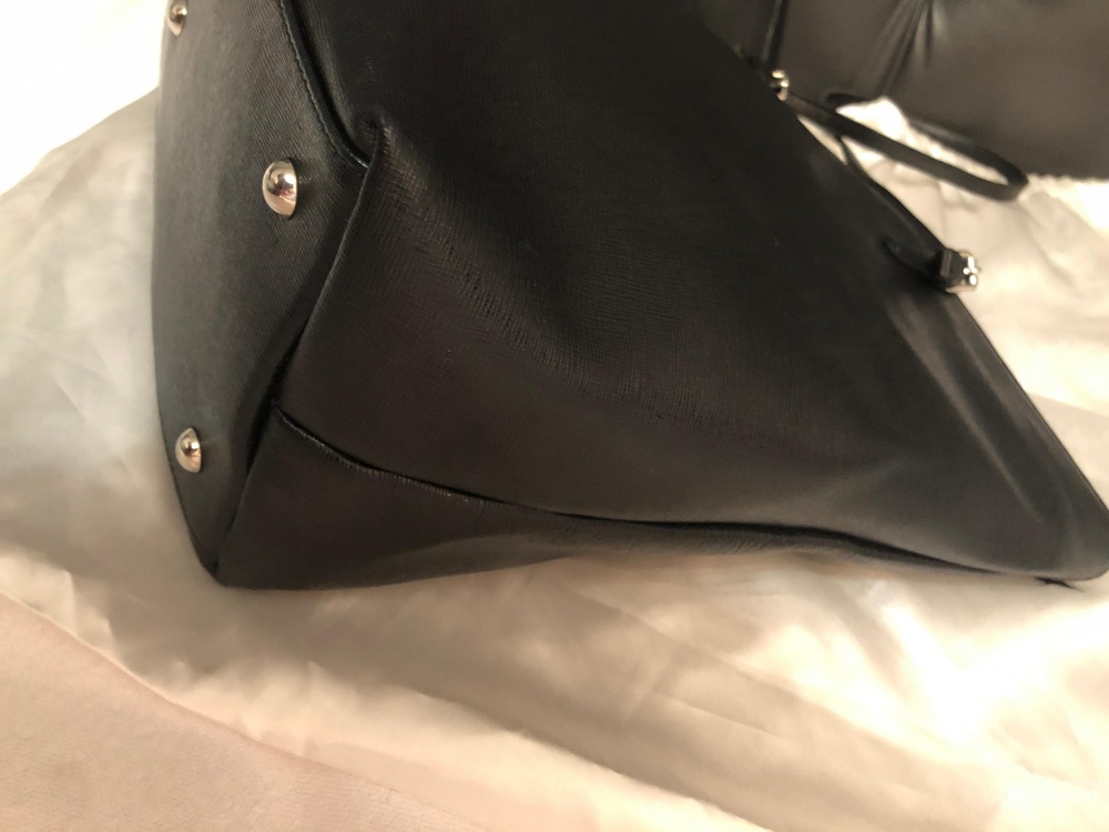 Сумка Furla размер L 43 х 30 см