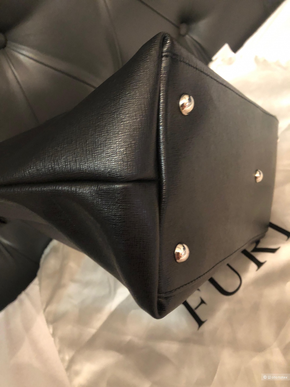 Сумка Furla размер L 43 х 30 см