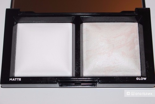 Минеральная пудра BareMinerals Invisible Light