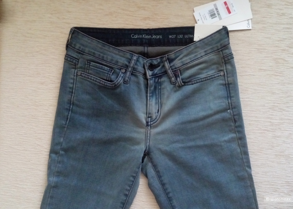 Женские джинсы Calvin Klein 27/32