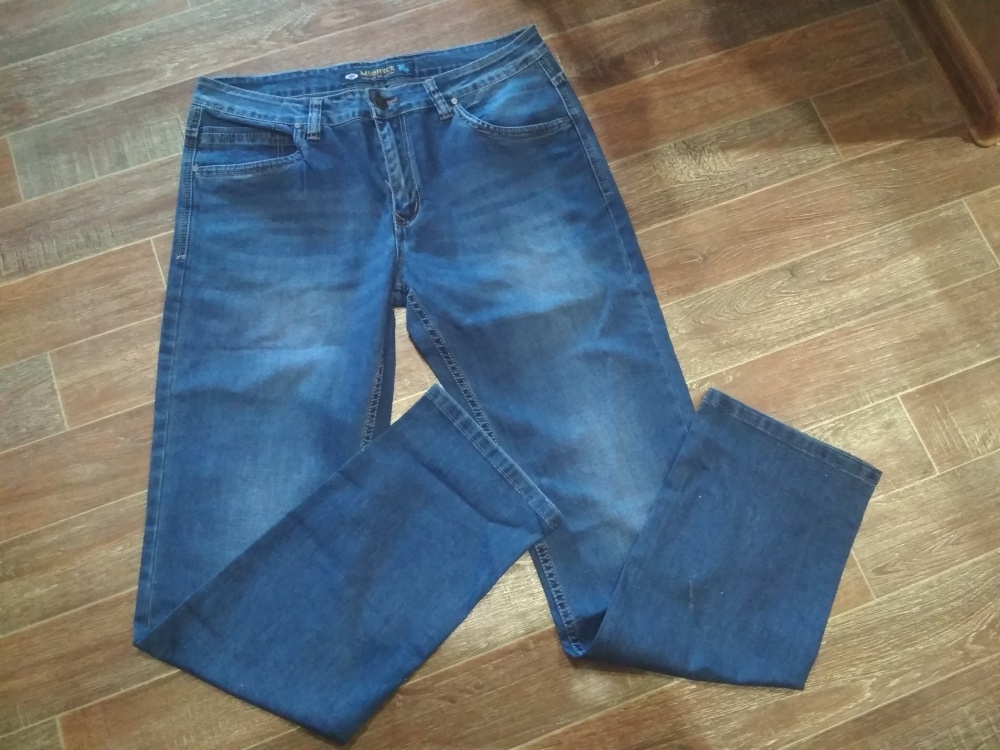 Джинсы Moshrck 36