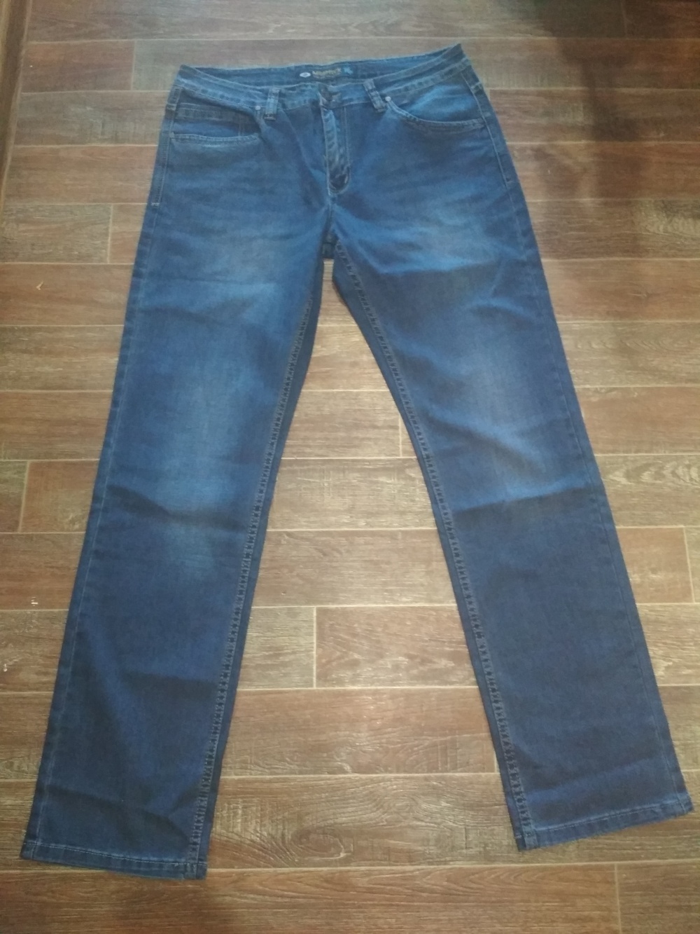 Джинсы Moshrck 36