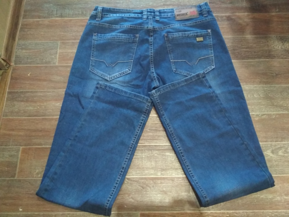 Джинсы Moshrck 36