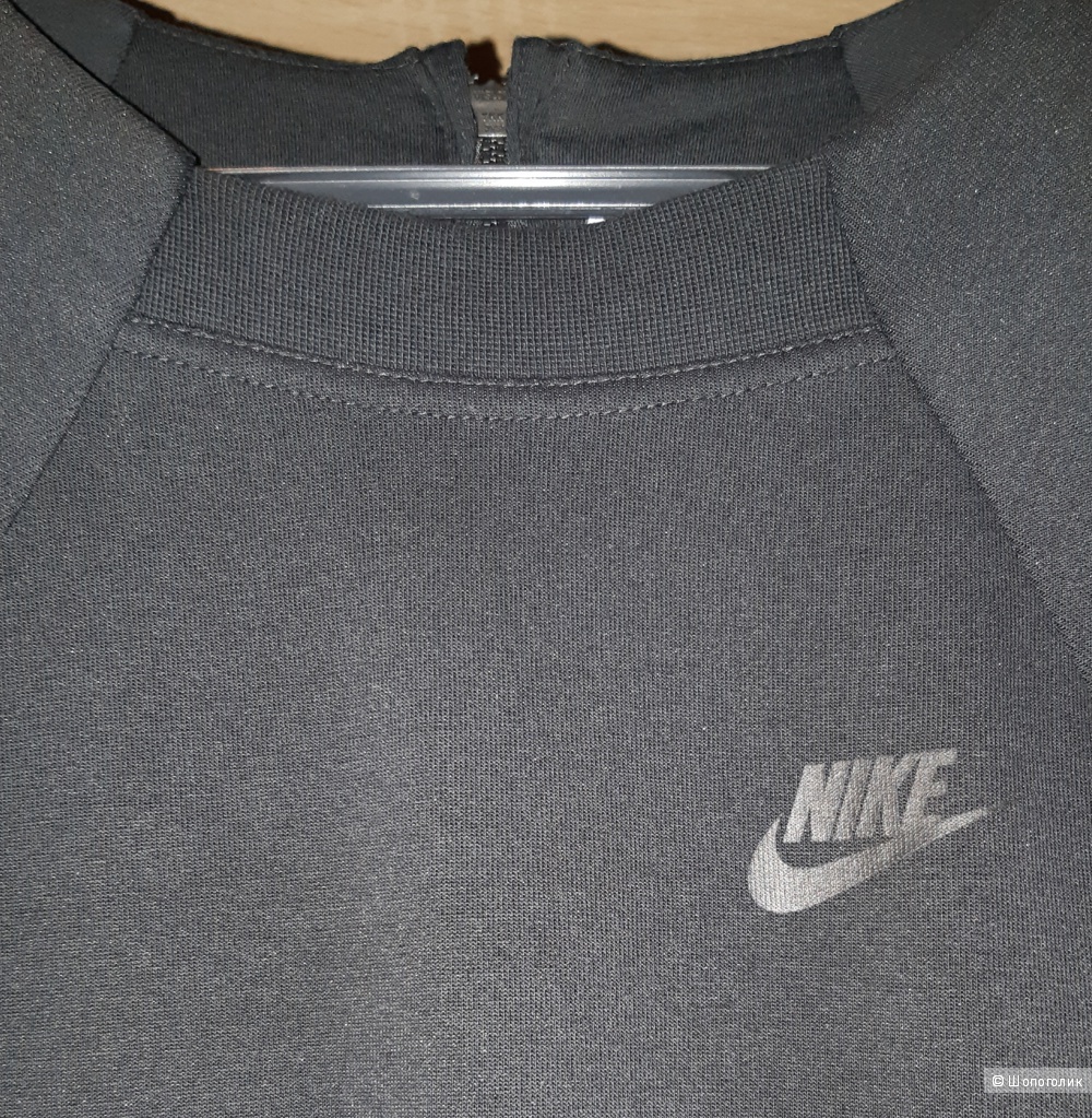 Платье nike, размер m
