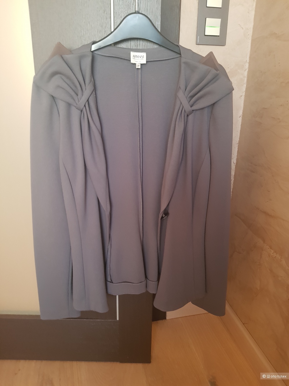 Жакет Armani, 48 размер