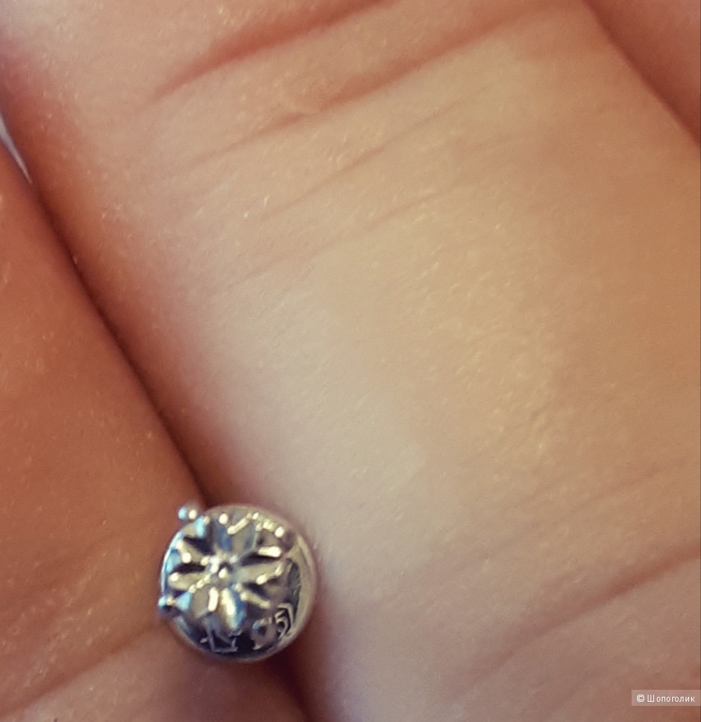 Серьги -пуссеты из серебра 925 пробы с бриллиантами,"Серебро России"