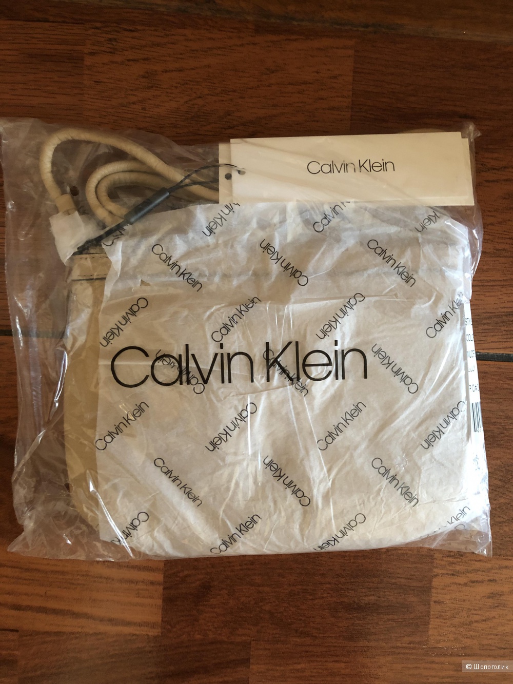 Сумка кроссбоди Calvin Klein