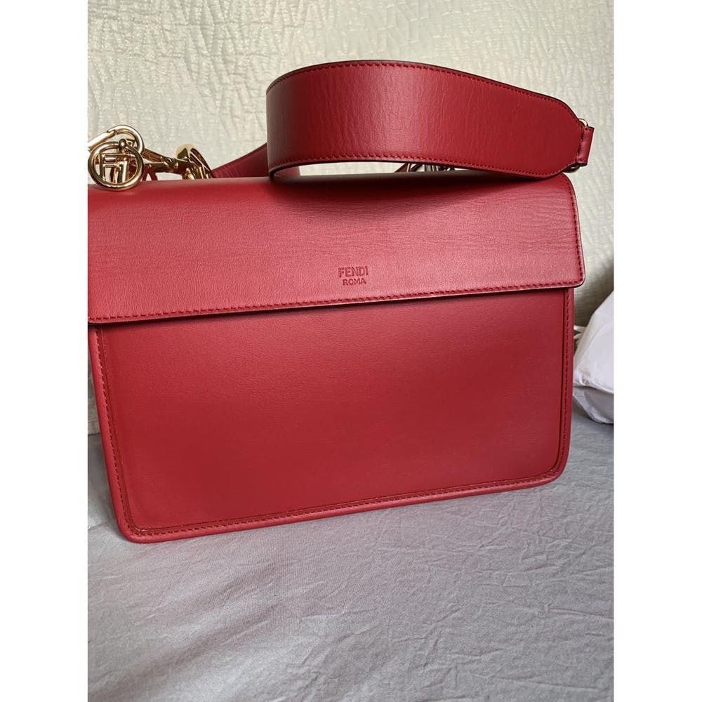 Сумка Fendi размер 25см*18см*10,5см