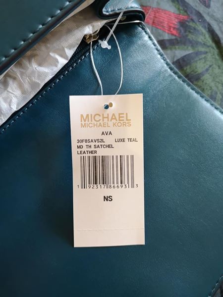 Сумка Michael Kors Ava medium