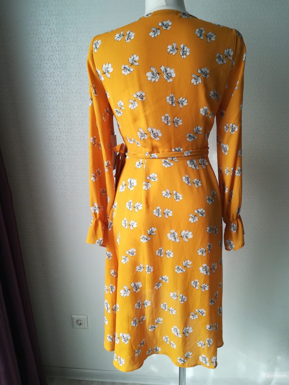 Платье Gina tricot, размер 42-44