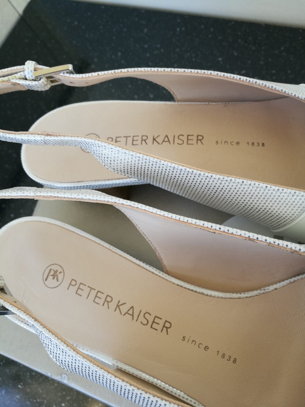 Босоножки Peter Kaiser, размер 39.