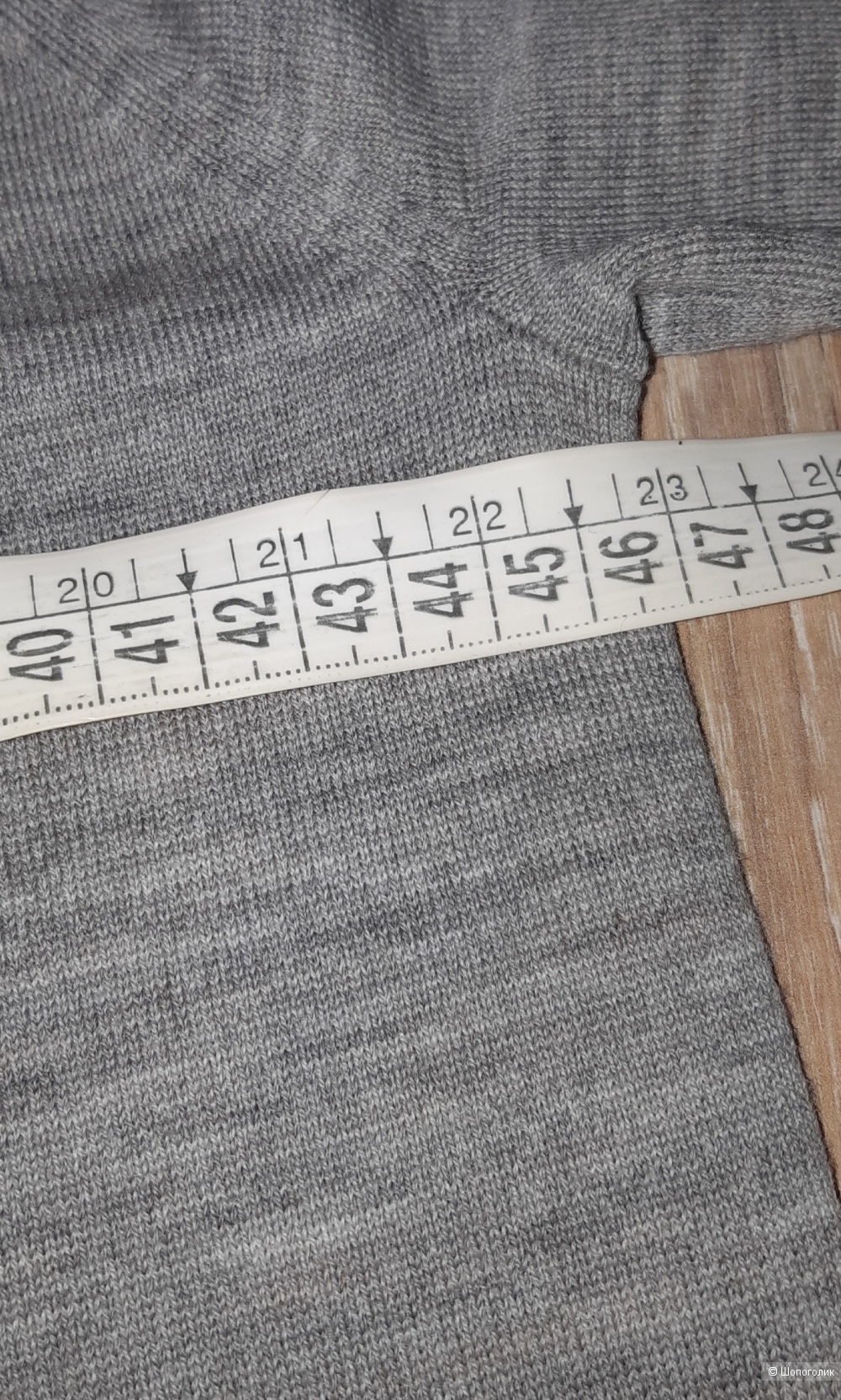 Пуловер uniqlo, размер m