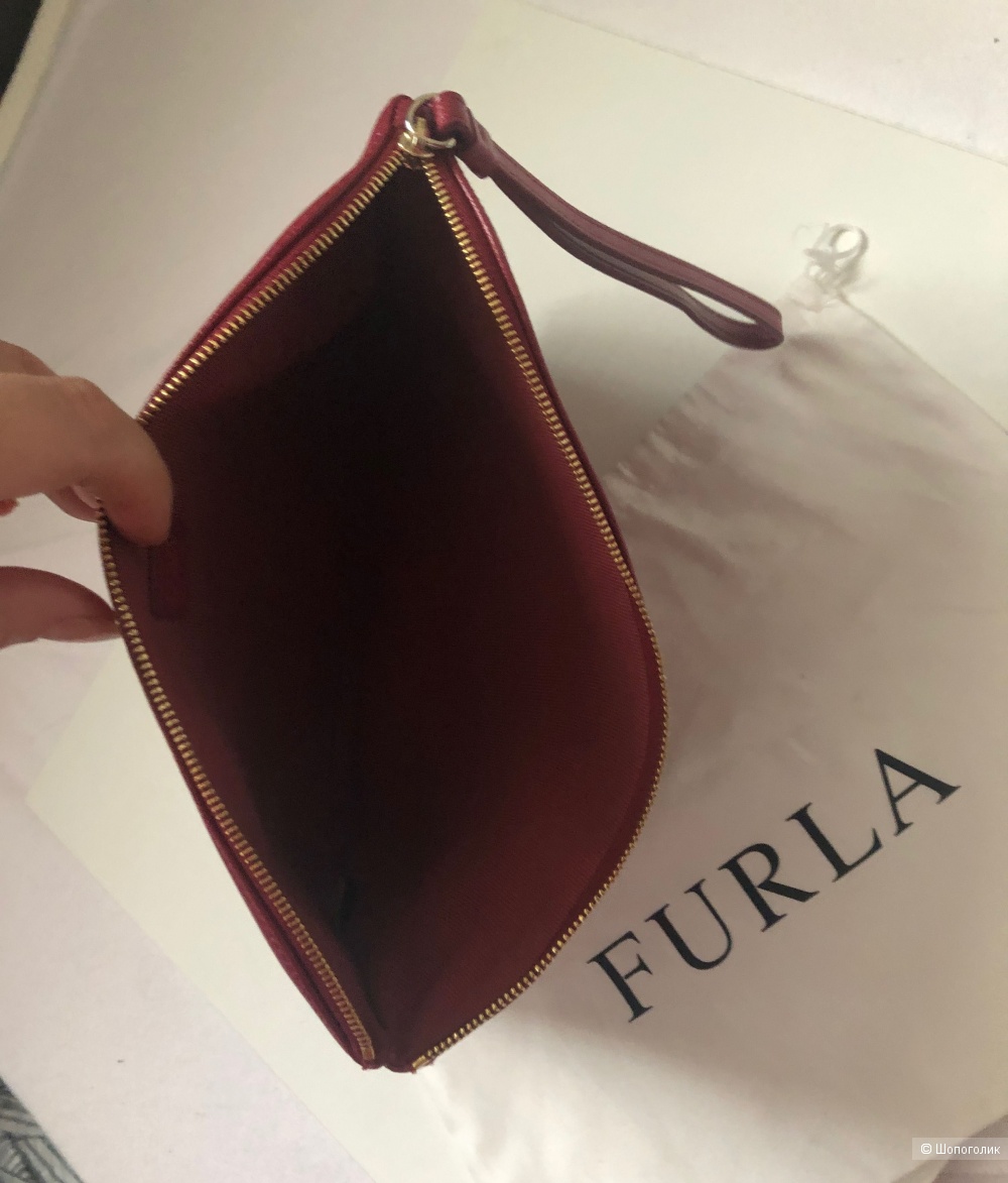Сумка Furla размер М 27 см х 18 см