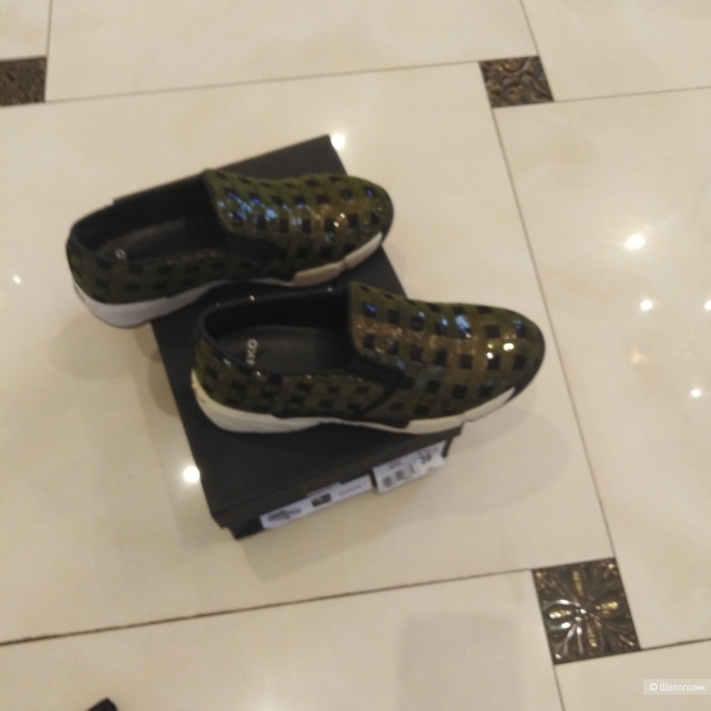 Кроссовки Pinko 39 размер