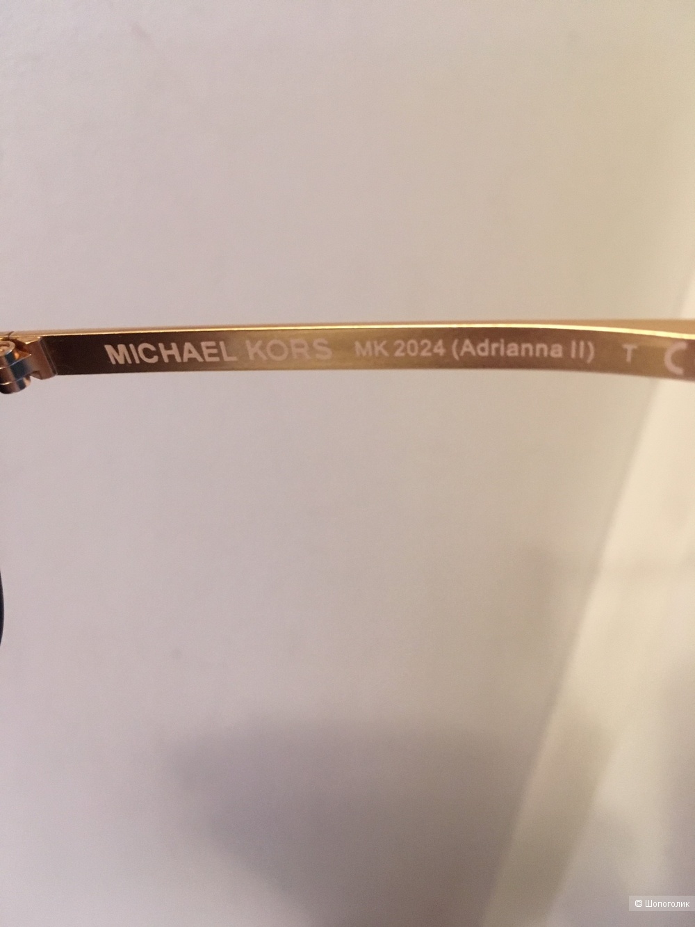 Солнцезащитные очки Michael Kors