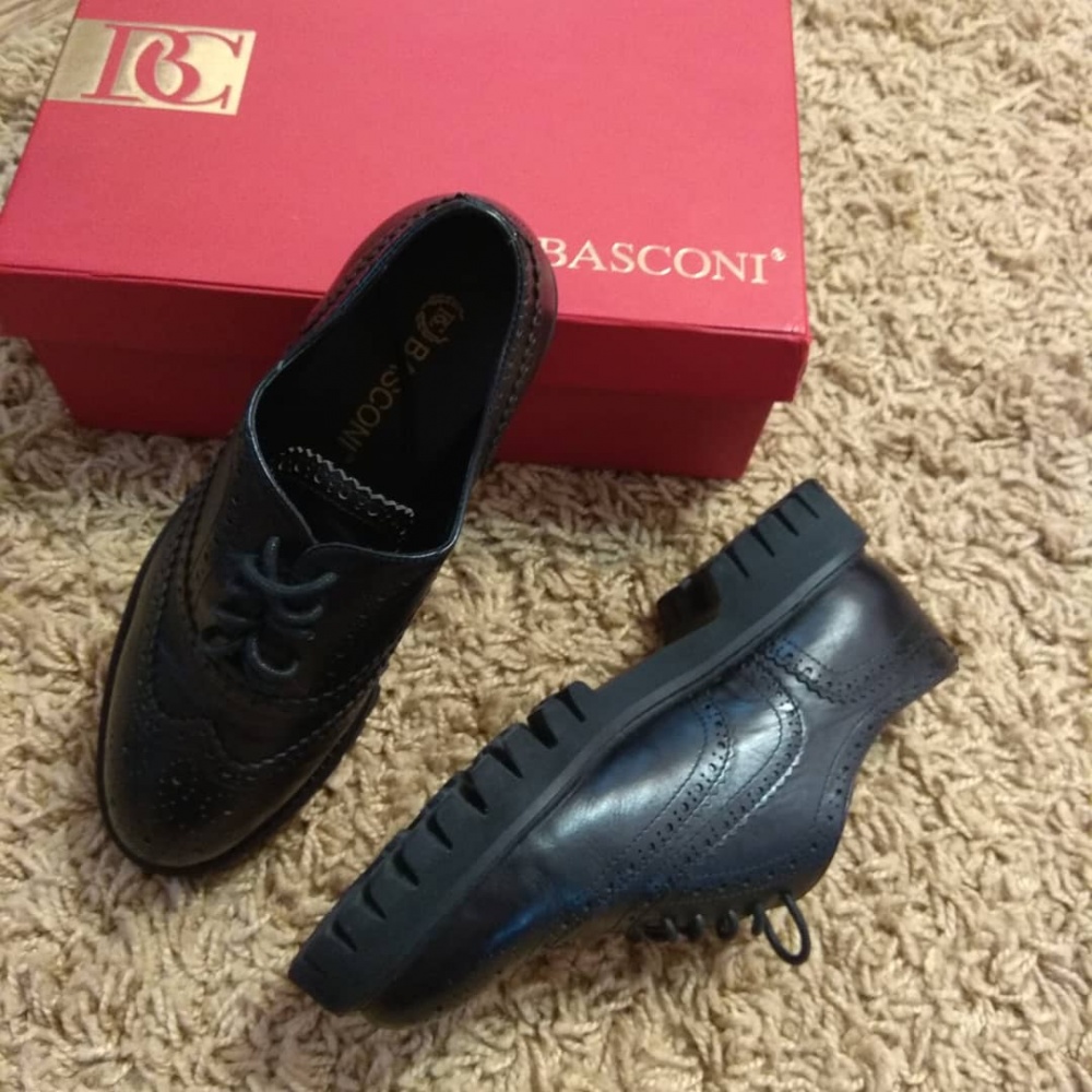 Ботинки Basconi 35 -35,5 размер