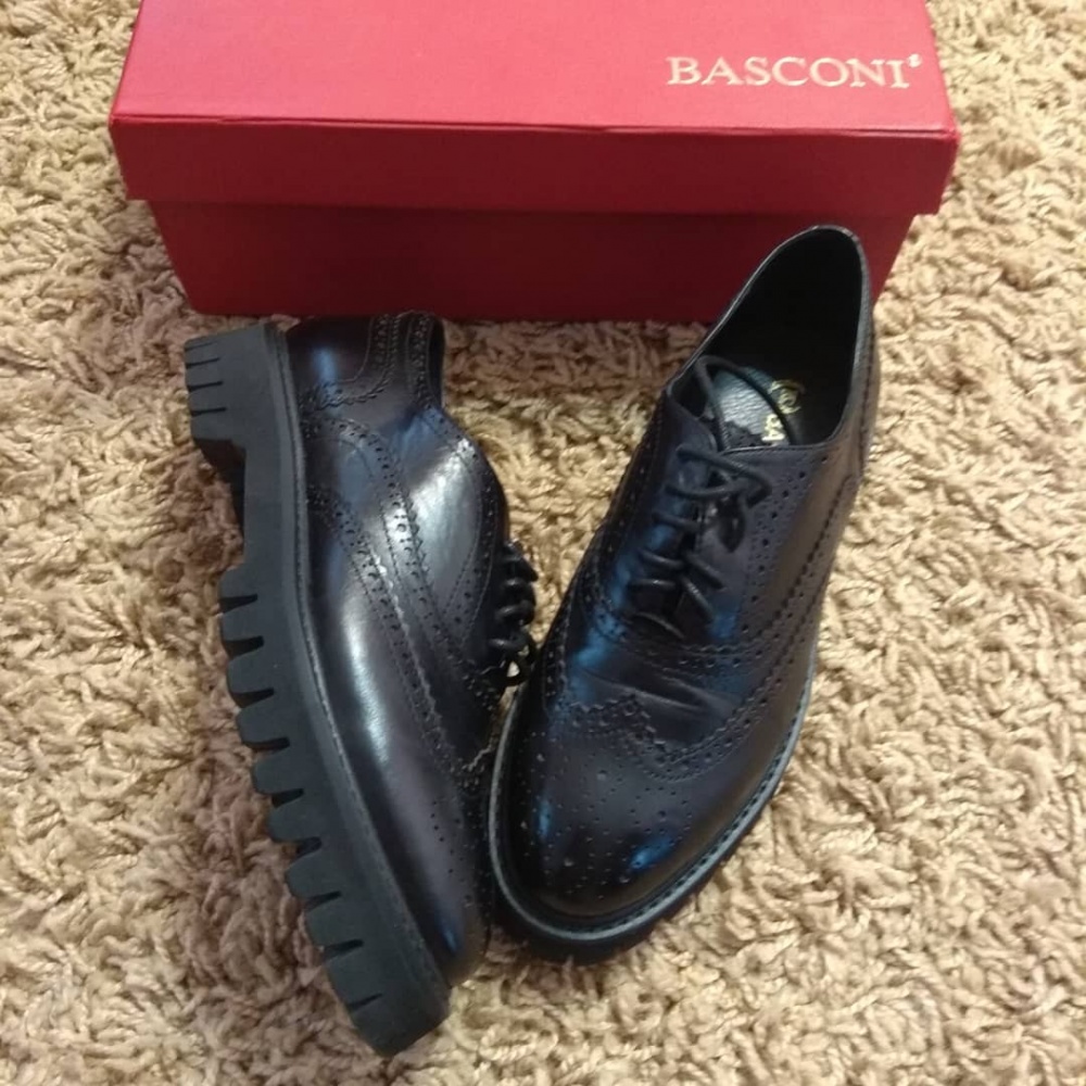 Ботинки Basconi 35 -35,5 размер