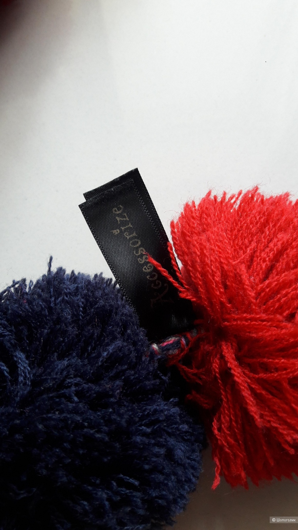 Боа, шарф из помпонов Accessorize, длина 178см