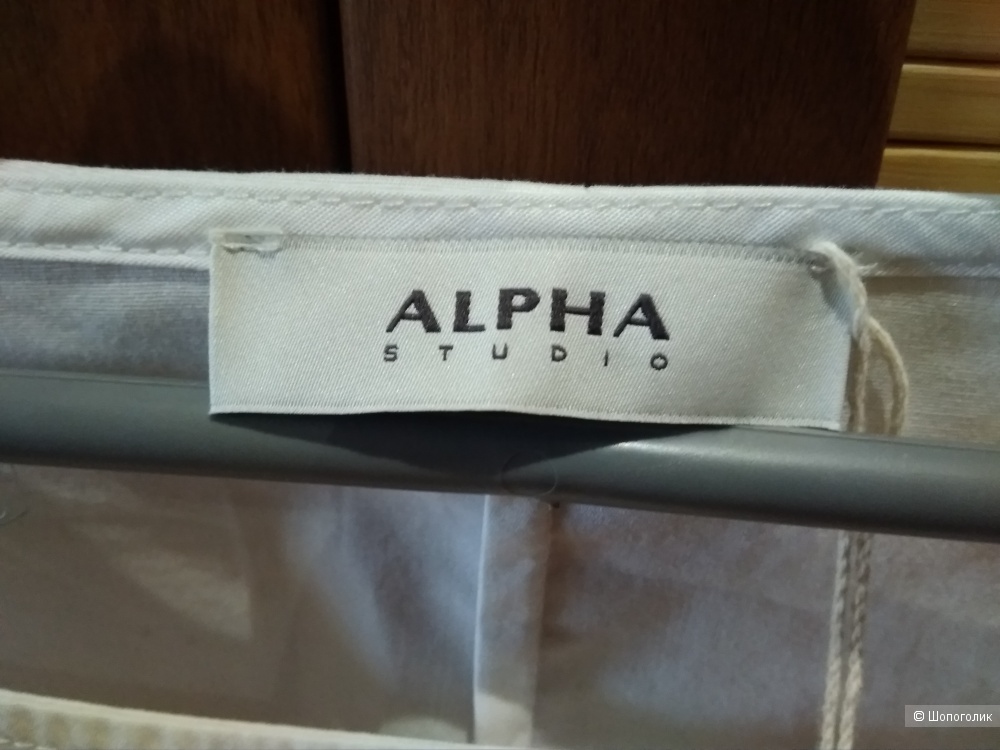 Блузка ALPHA STUDIO размер 46