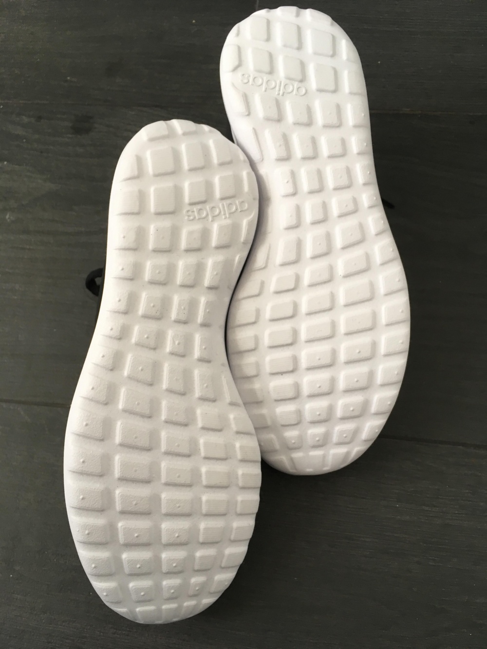 Кроссовки Adidas, 37 размер