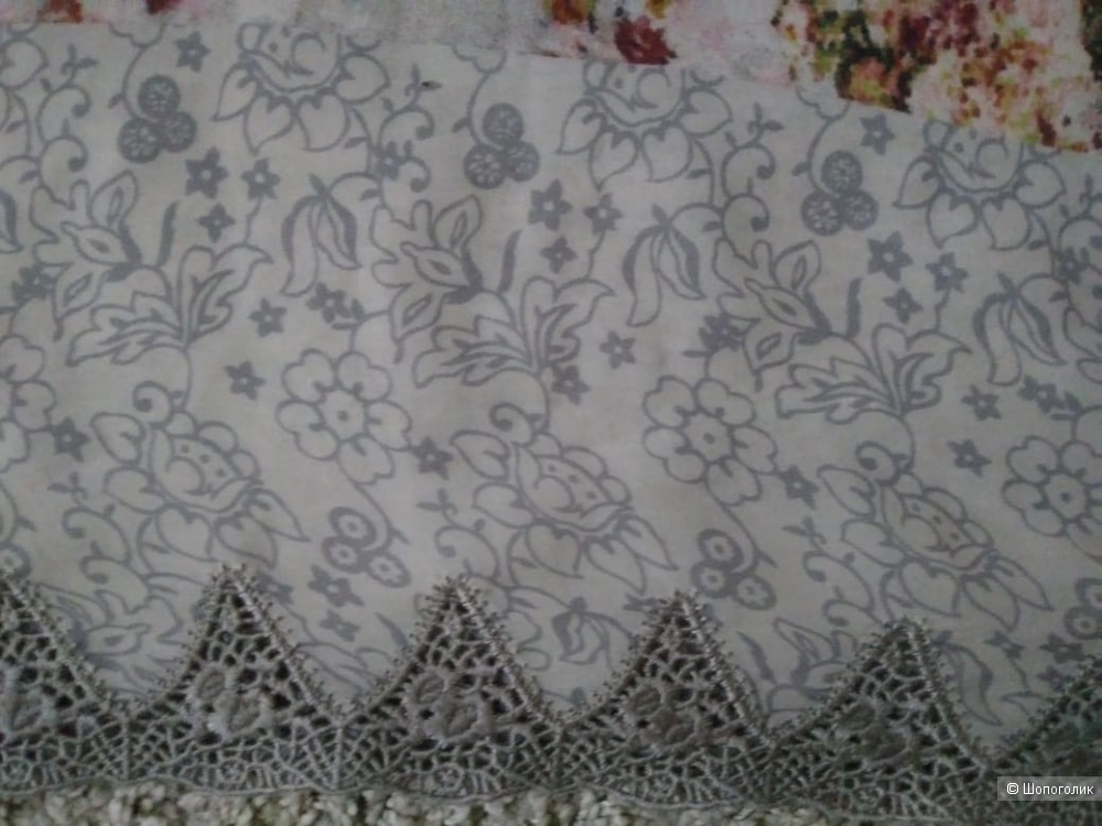 Футболка Mrs. Foxvorty , размер L - XL