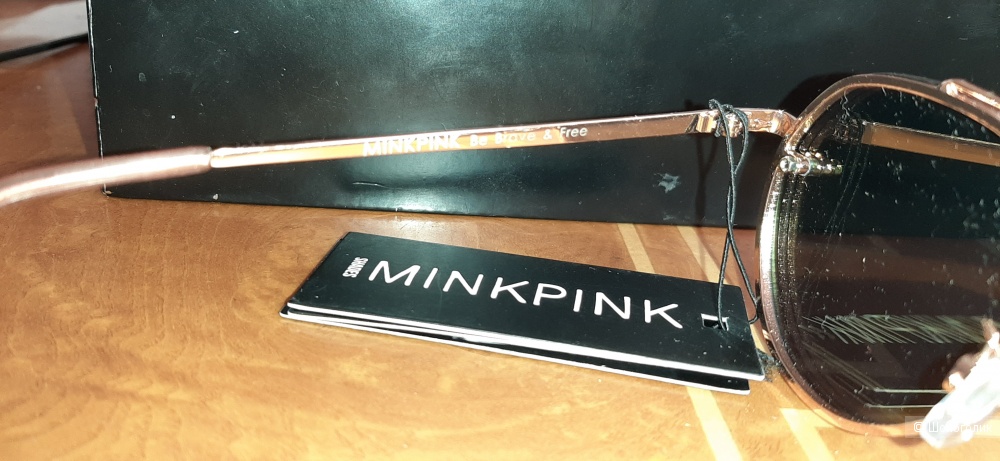 Очки MinkPink. one size
