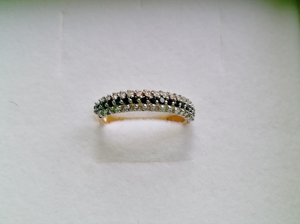 Золотое кольцо с фианитами, 18 размер