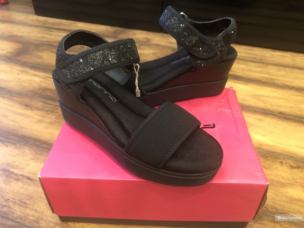 Босоножки Fornarina 40-41